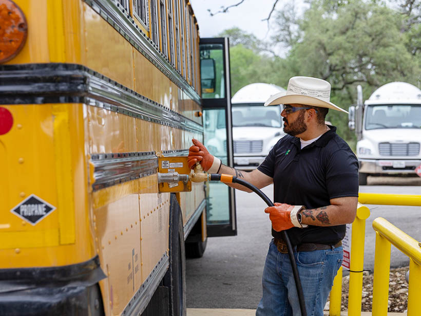 commercialServices-Listing-Autogas-820×615